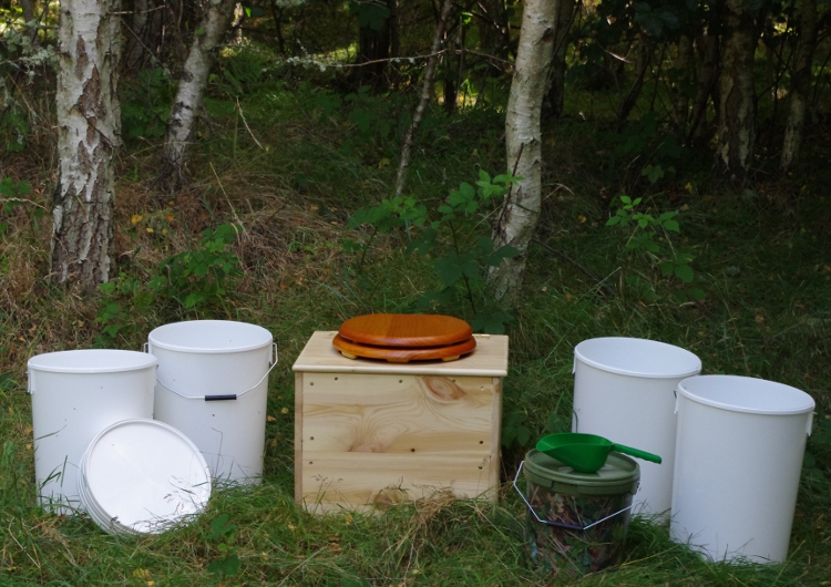 Compost Toilets - Rubha Phoil and Earth Ways